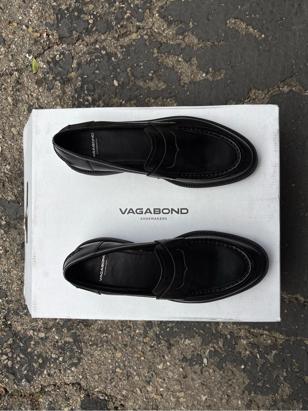 NWT Vagabond “Alex W” black leather loafers - Picture 6 of 9